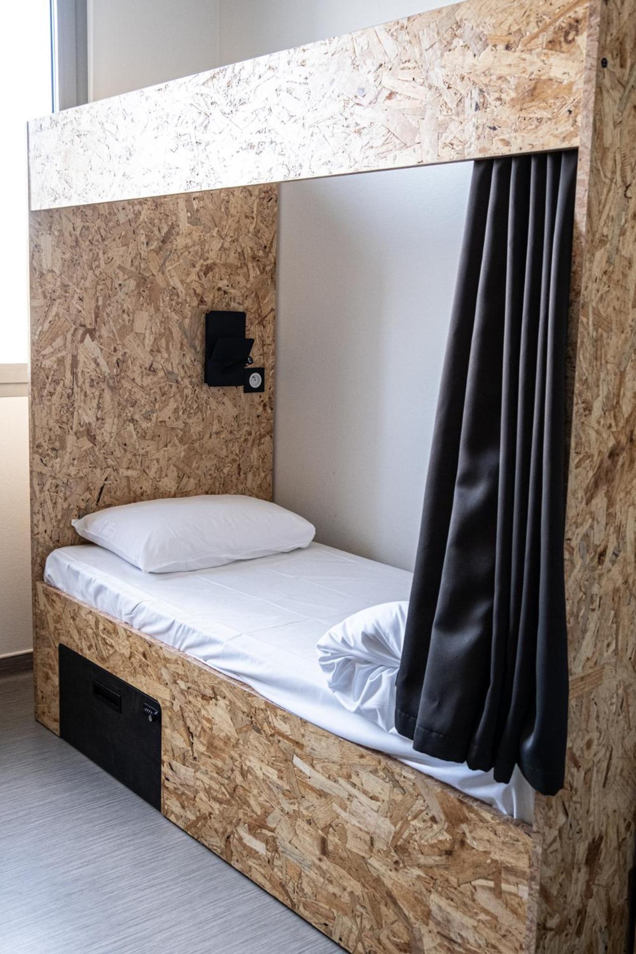 Auberge De Jeunesse Hi Κλερμόν Φεράν Εξωτερικό φωτογραφία